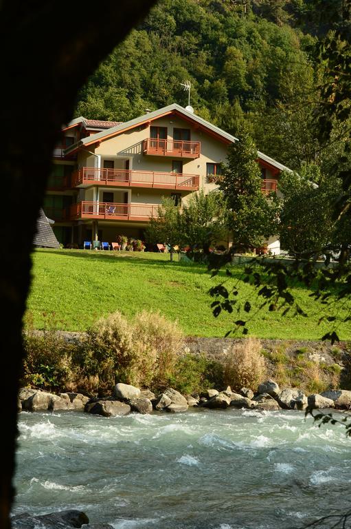 La Casa Al Noce Aparthotel Mezzana  Phòng bức ảnh